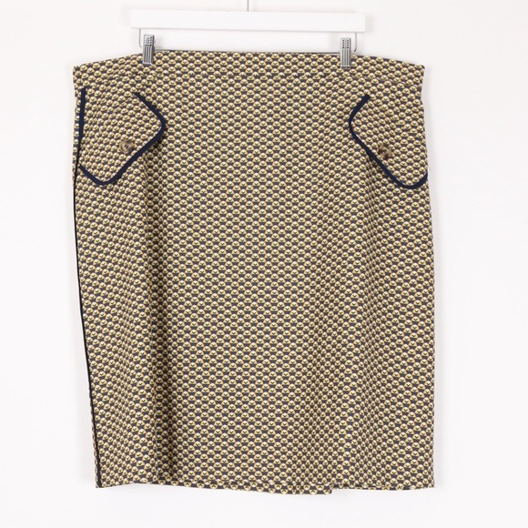 Eloquii Patterned Skirt - Picture 1 of 6